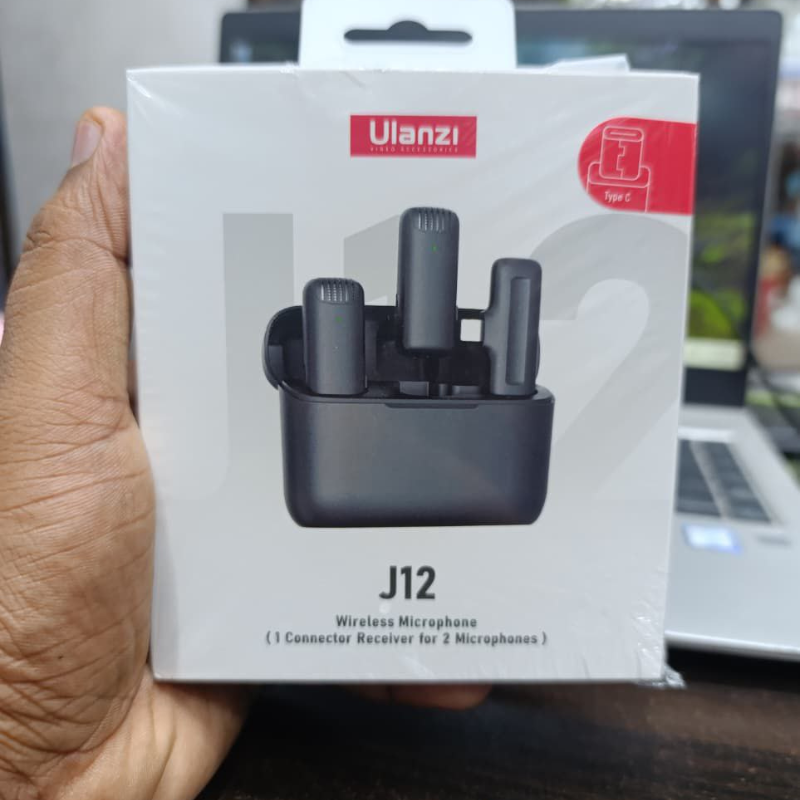 zz-15.png Wireless Lavalier Microphone Ulanzi J12 Dual Wireless Microphone with Charging Case for Lightning Port - Image 1