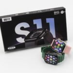 Smartwatch with Bluetooth calls, pressure and exercise detection, and dual straps