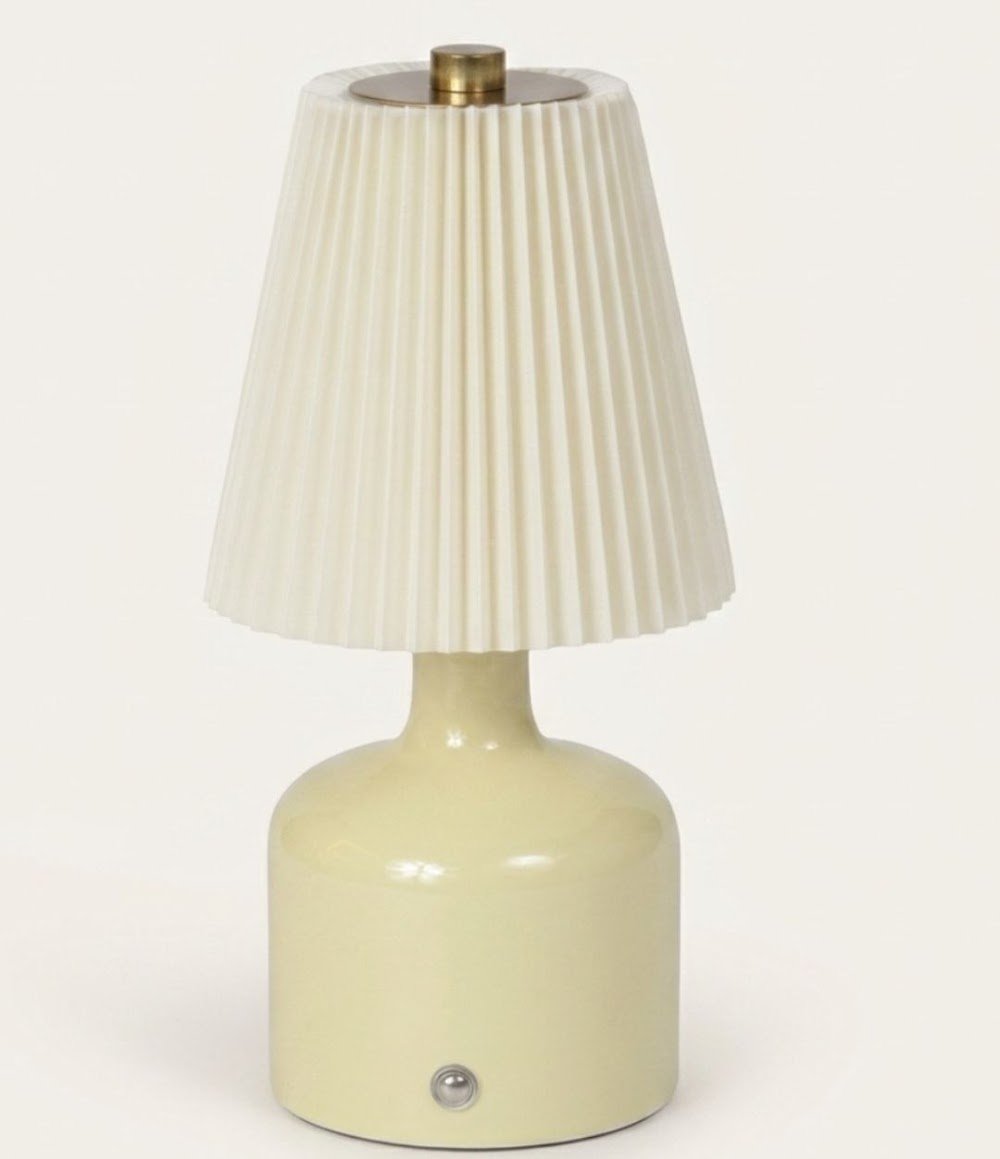 product-1-65 retro table lamp - Image 1